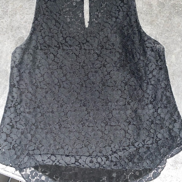 Aritzia Tanks Size X Small - Picture 7 of 7